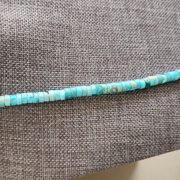 Stunning Native American Santo Domingo Handmade Turquoise Bead Necklace 💙🩵 - Picture 4 of 11